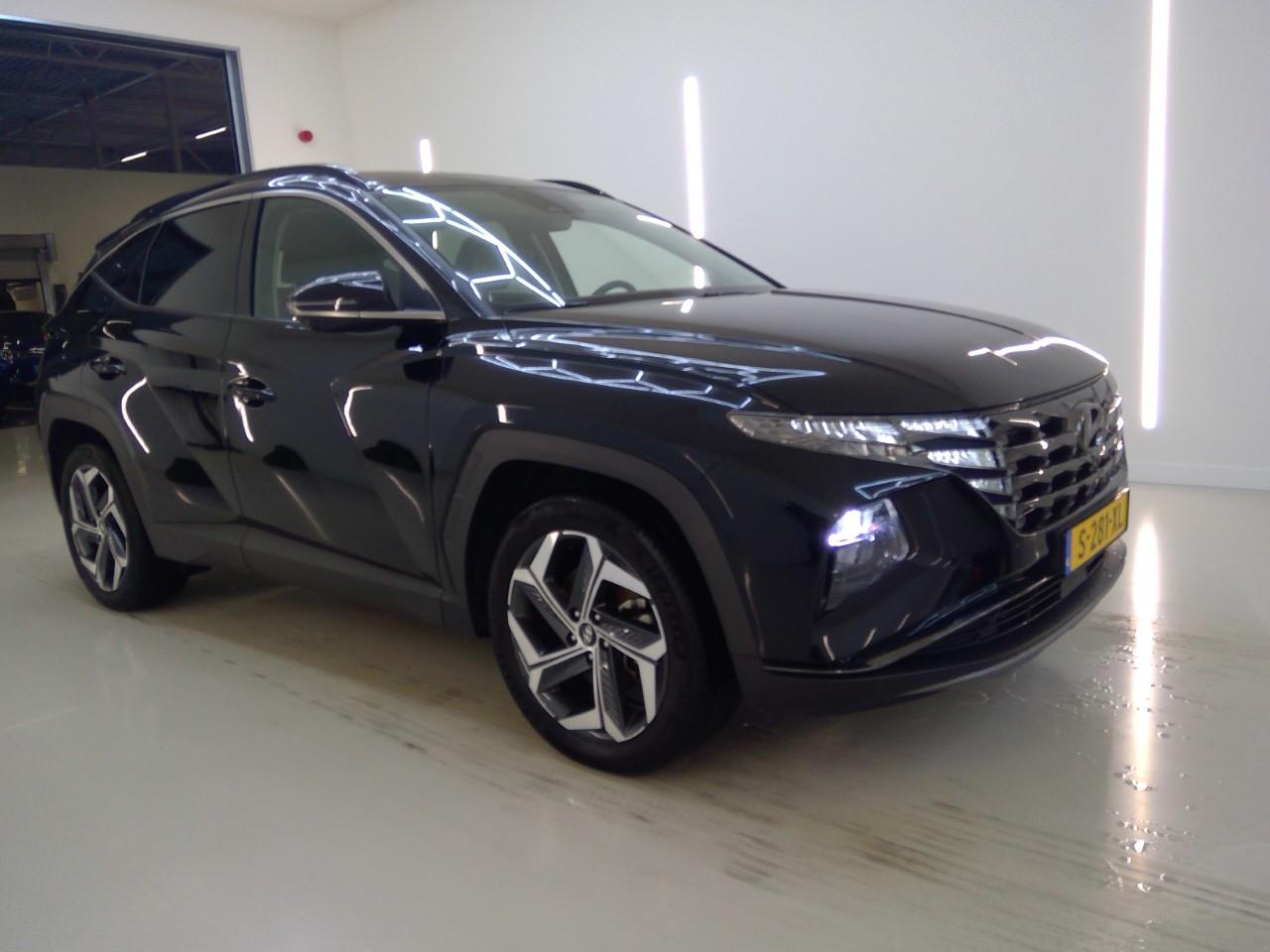 Hyundai Tucson 1.6 T-GDI Premium - Hybrid - Automatic - 180 hp - 90.813 km