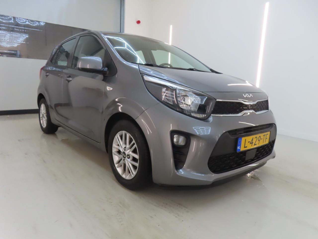 Kia Picanto 1.0 DynamicLine - Petrol - Manual - 67 hp - 55.821 km