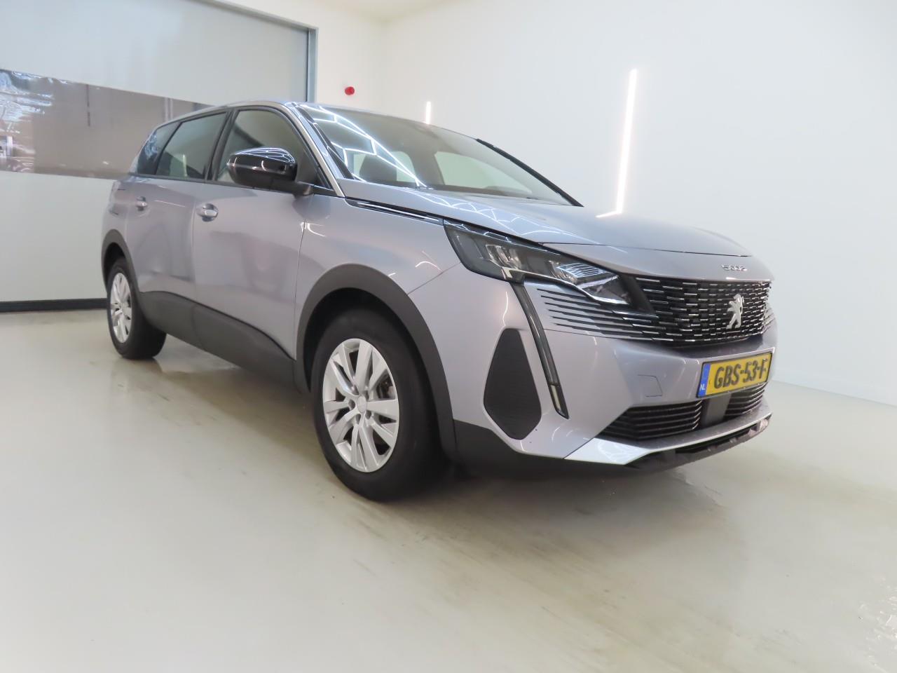 Peugeot 5008 1.2i Active Pack - Petrol - Automatic - 136 hp - 64.997 km