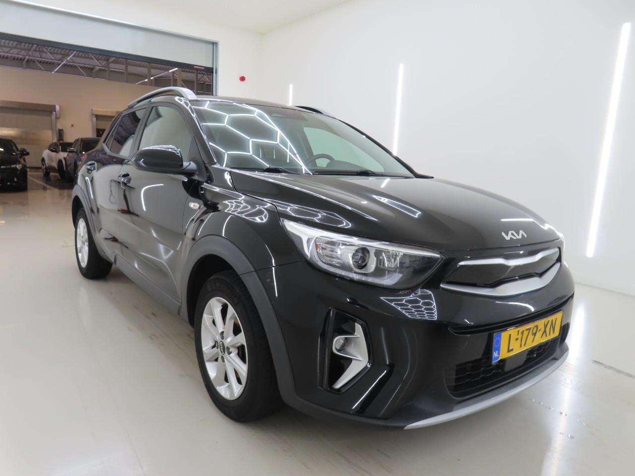 Kia Stonic 1.0 T-GDI DynamicLine - Petrol - Manual - 99 hp - 72.554 km