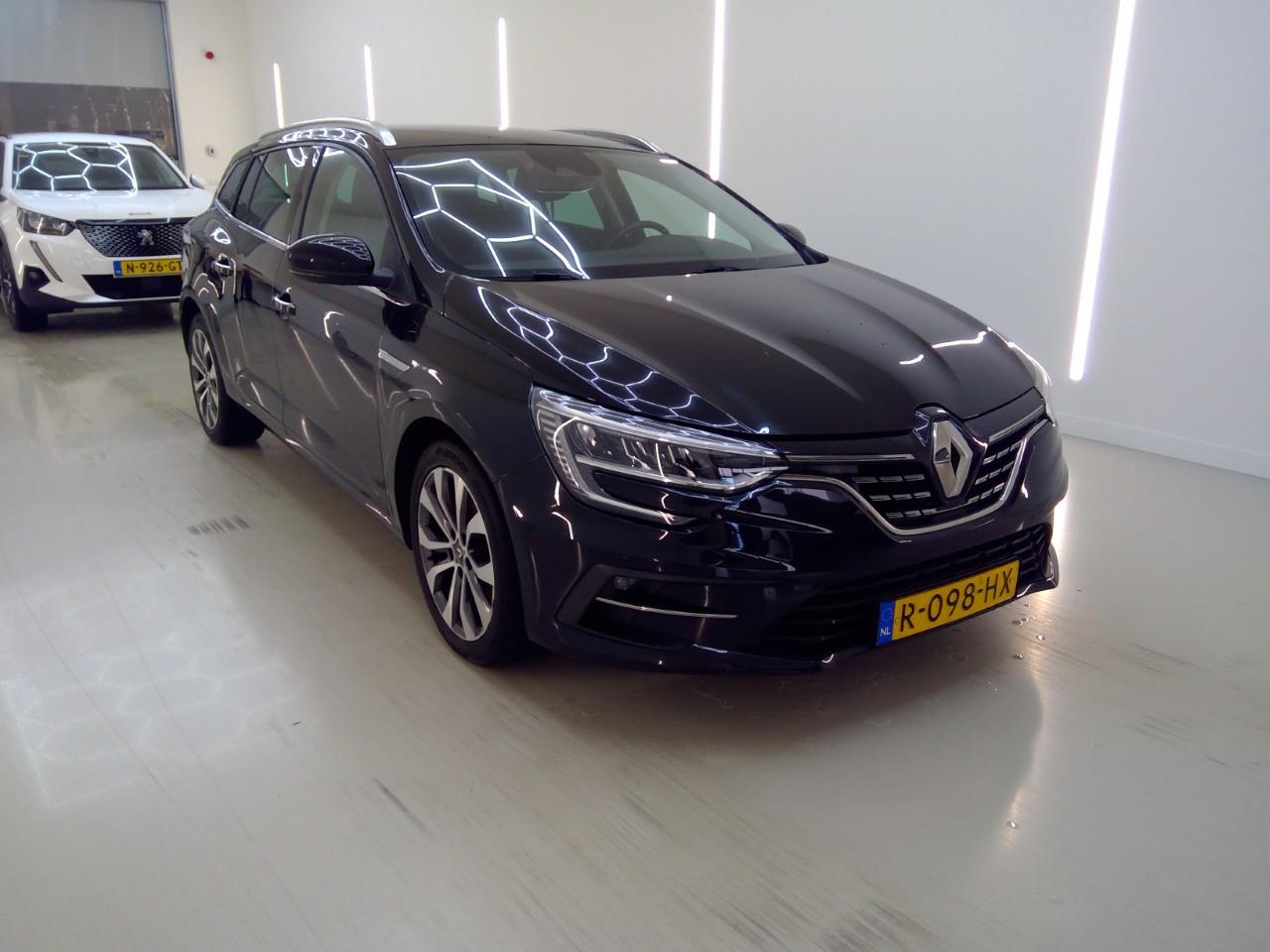 Renault Megane Grandtour 1.3 TCe Intens - Petrol - Manual - 140 hp - 95.084 km