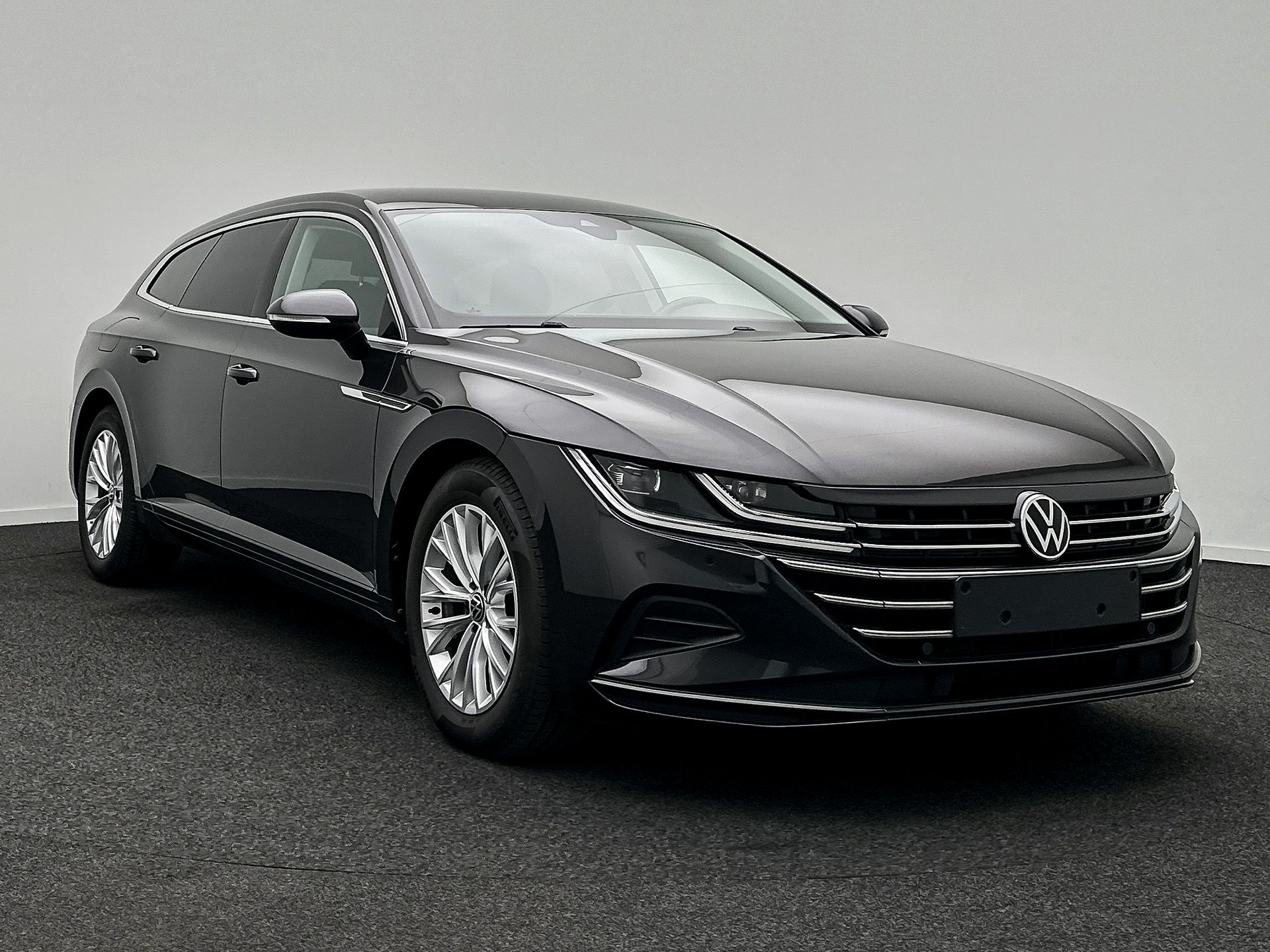 Volkswagen Arteon Shooting Brake 2.0 TDI - Diesel - Automatic - 150 hp - 127.799 km