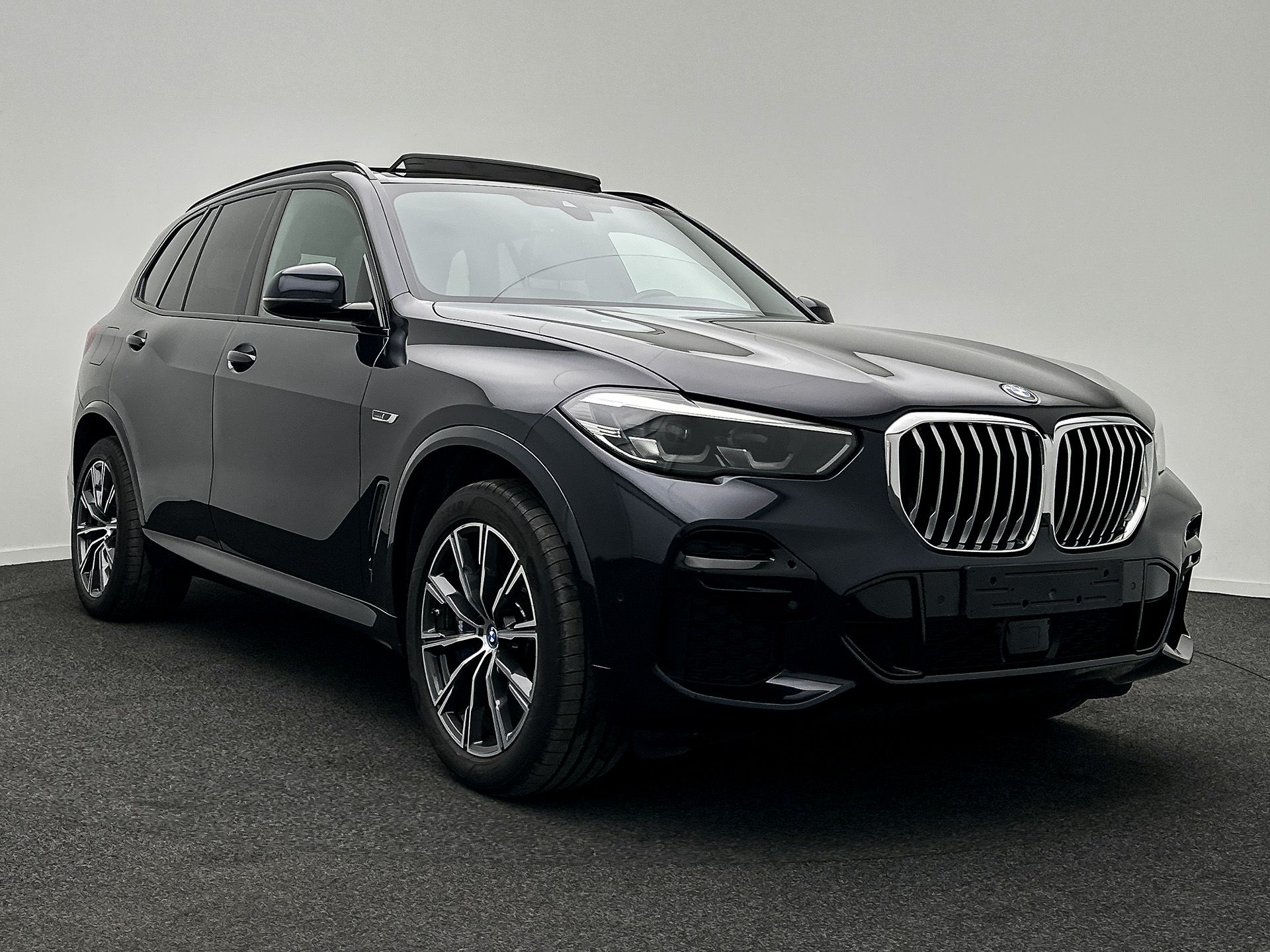 BMW X5 45e M Sport - xDrive - Hybrid - Automatic - 211 hp - 141.315 km