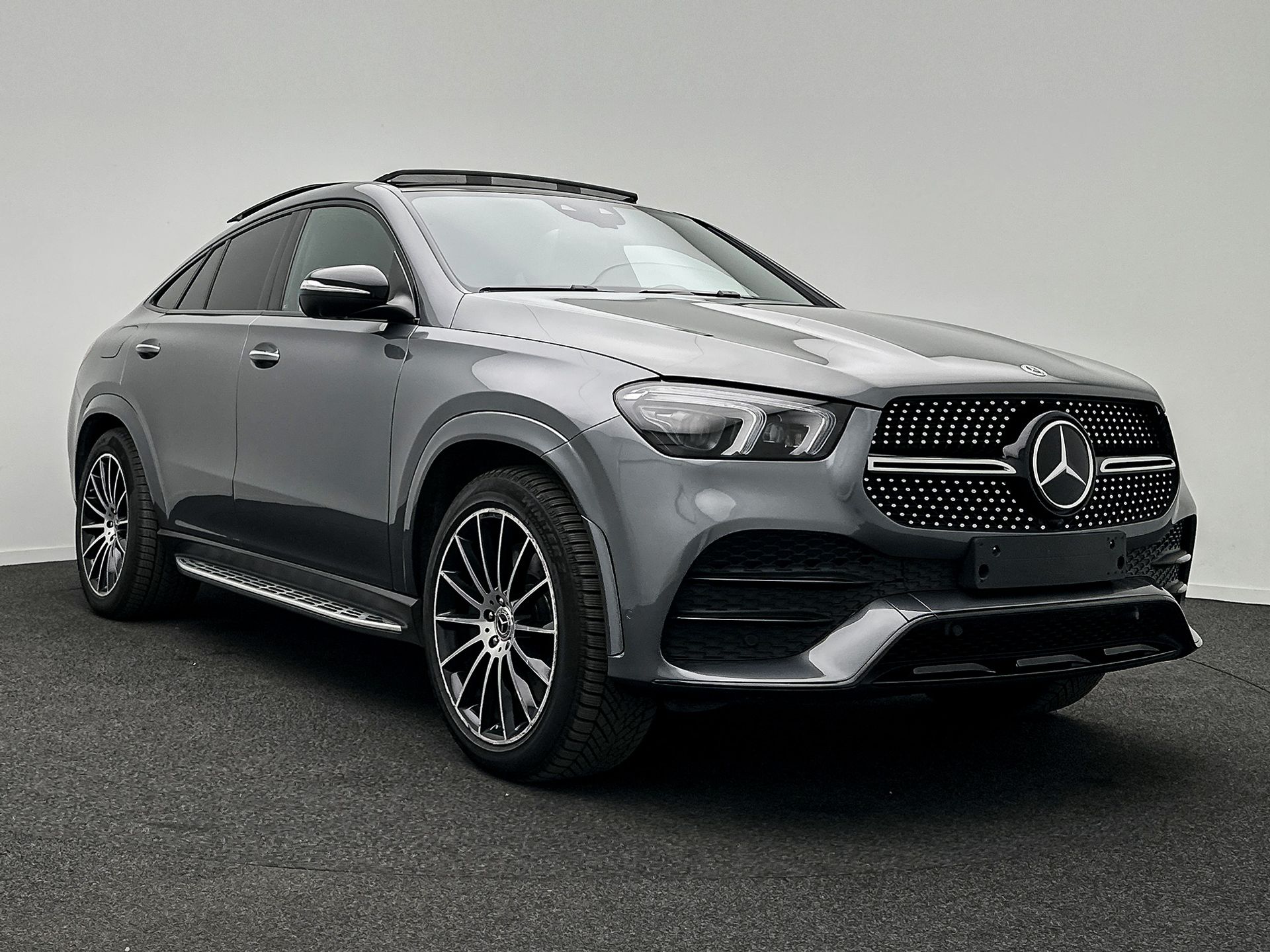 Mercedes-Benz GLE Coupé 350de AMG Line - 4-Matic - Hybrid - Automatic - 194 hp - 163.821 km