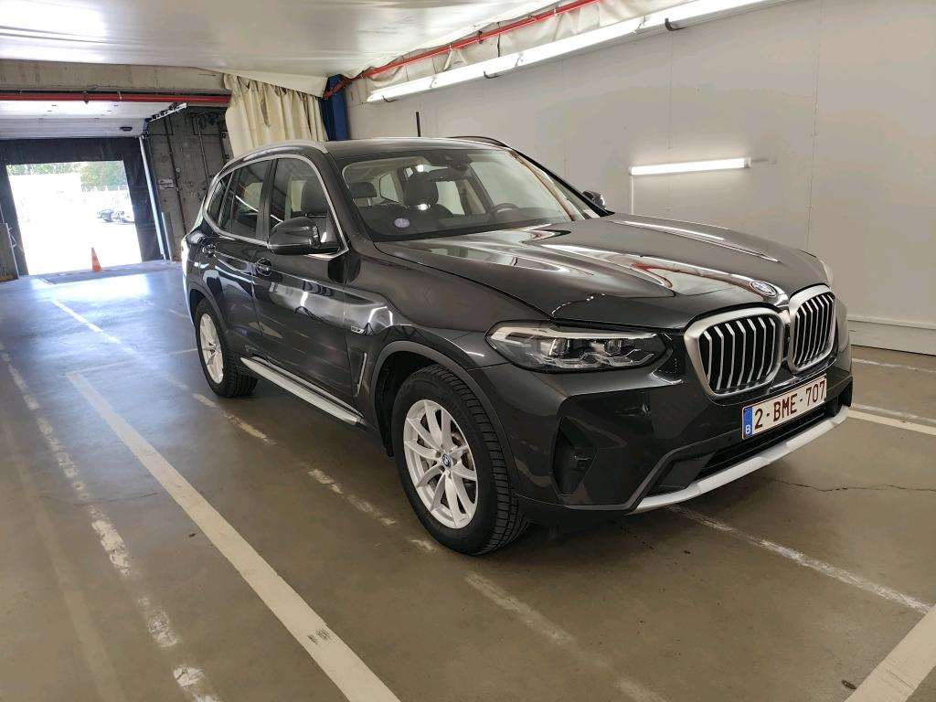 BMW X3 30e - xDrive - Hybrid - Automatic - 163 hp - 28.477 km