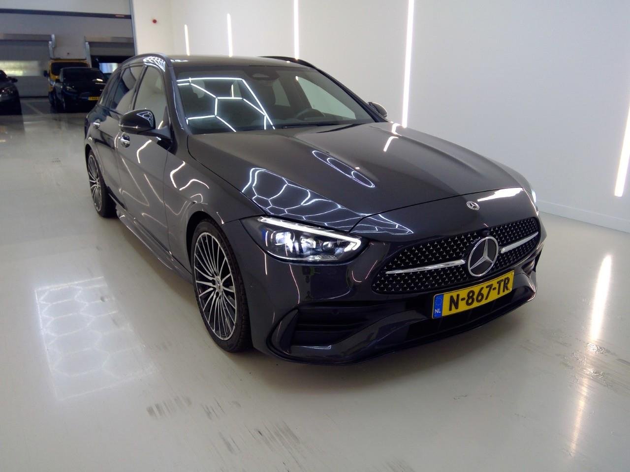 Mercedes-Benz C Break 200 AMG Line - Petrol - Automatic - 204 hp - 152.026 km