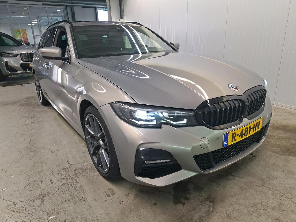 BMW 3 Series Touring 330e Business - Hybrid - Automatic - 184 hp - 111.939 km