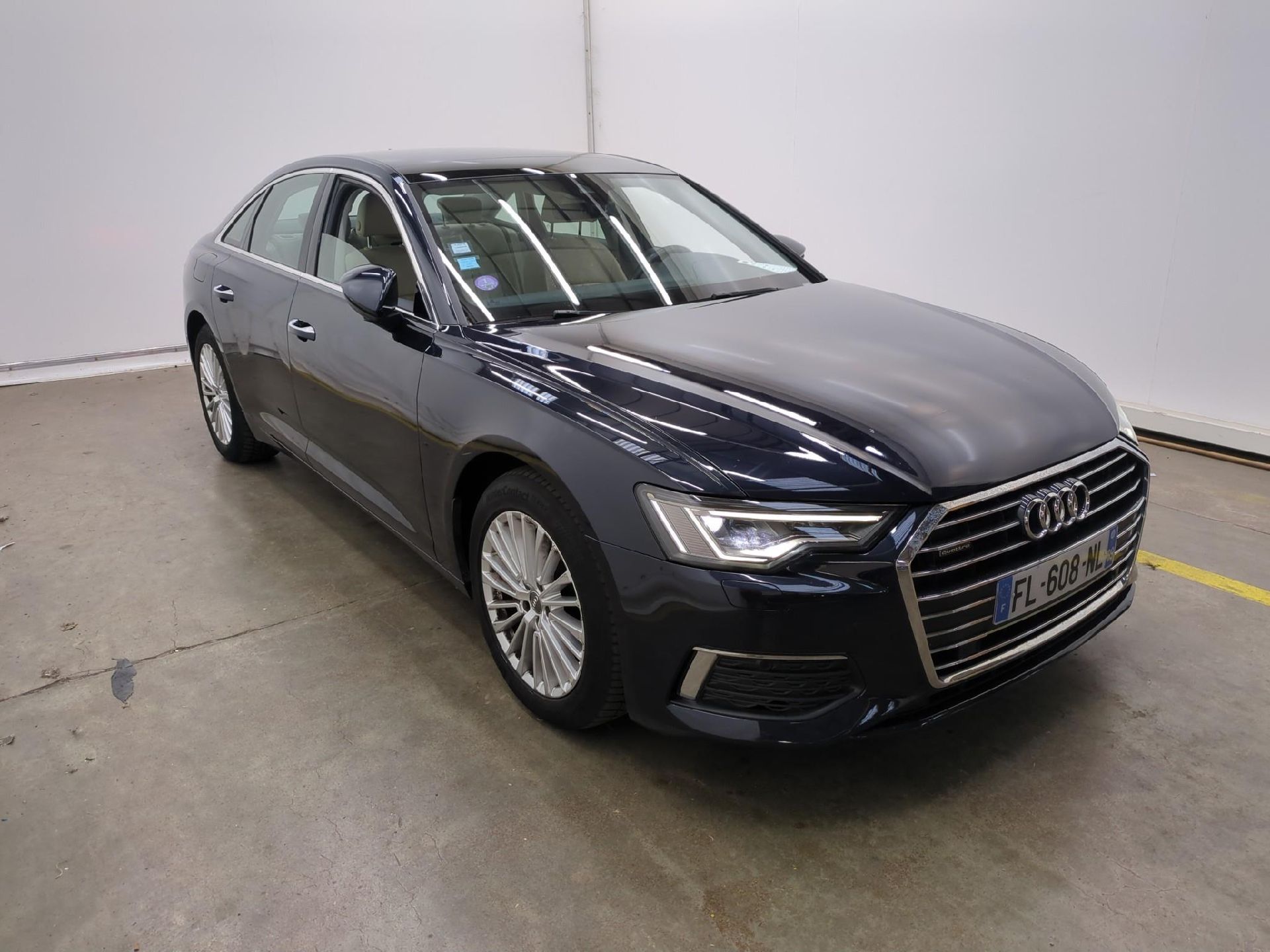 Audi A6 45 TFSI Avus - Petrol - Manual - 245 hp - 87.031 km