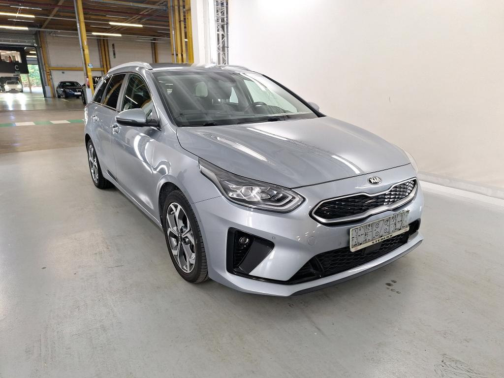 Kia Ceed SW 1.6 GDI Business - Hybrid - Automatic - 105 hp - 120.772 km