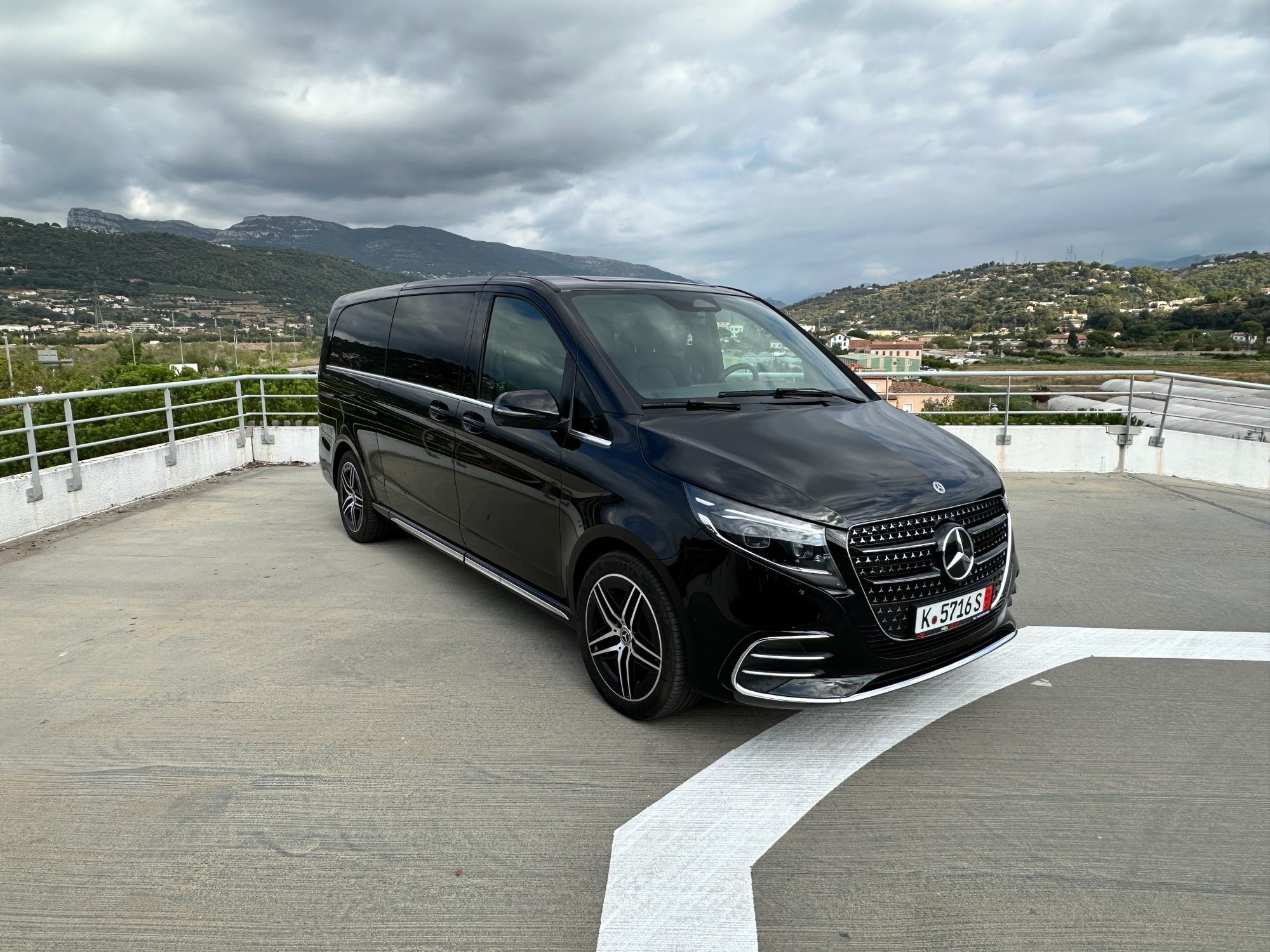 Mercedes-Benz V 300d AMG Line