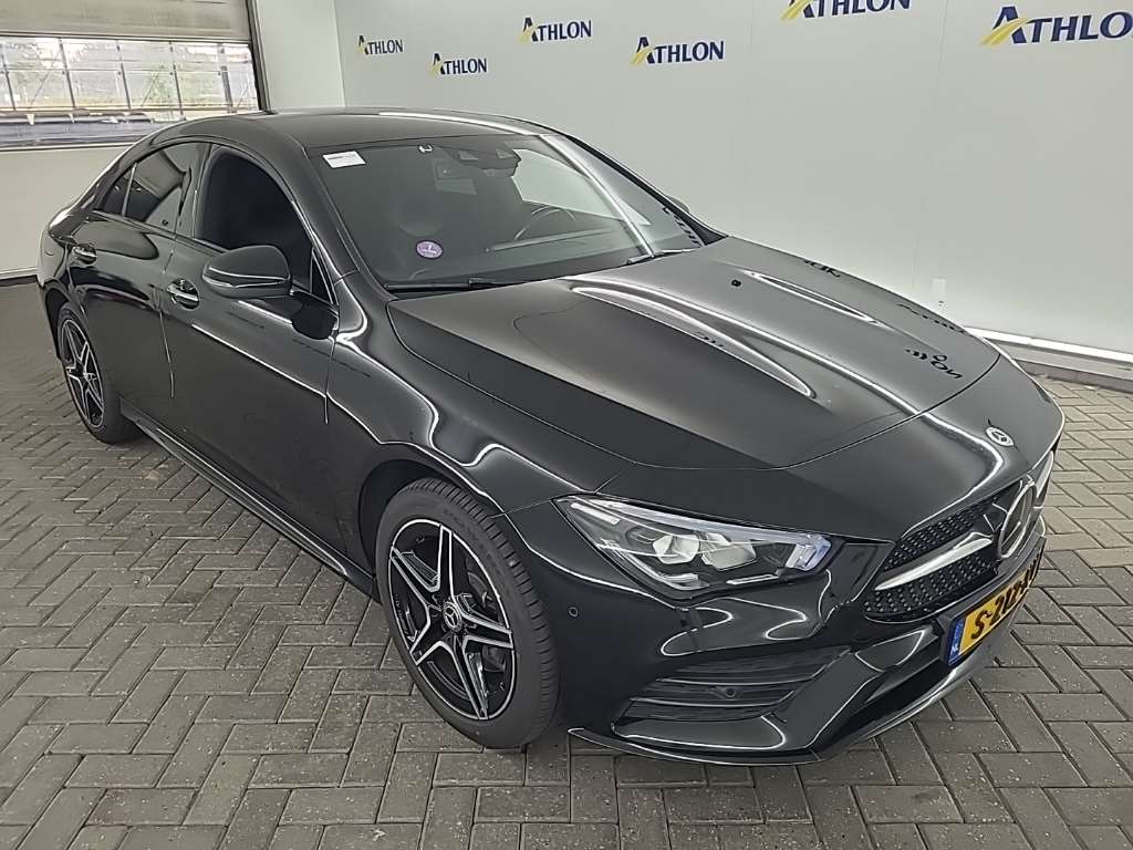 Mercedes-Benz CLA 250e AMG Line - Hybrid - Automatic - 160 hp - 140.160 km