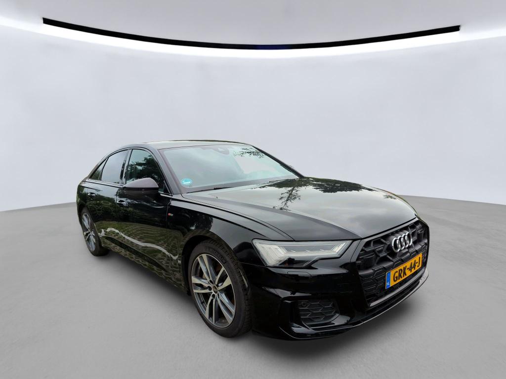 Audi A6 50 TFSIe S Edition Competition - Quattro - Hybrid - Automatic - 265 hp - 67.472 km