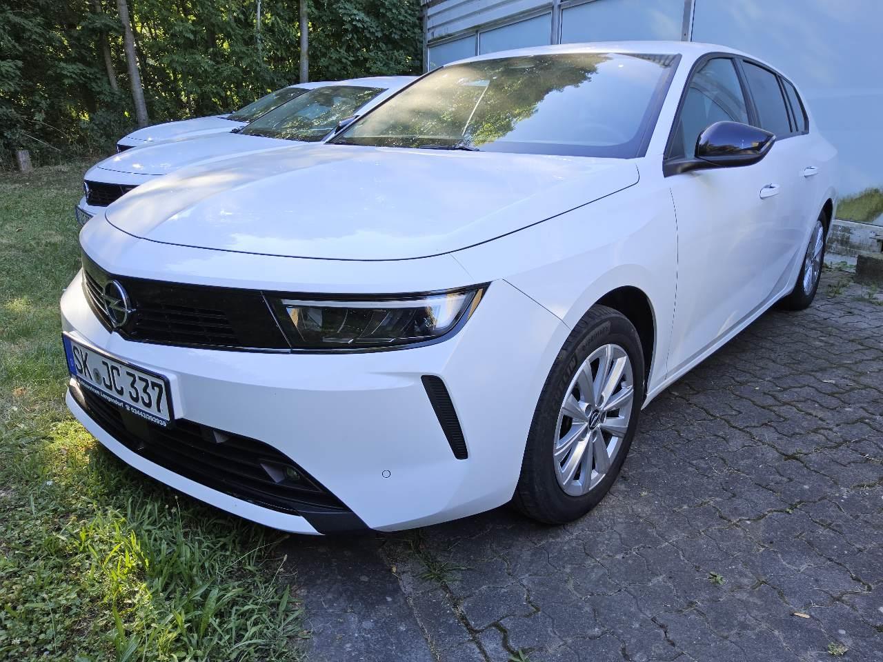 Opel Astra Sports Tourer 1.5 Business - Diesel - Automatic - 130 hp - 90.555 km