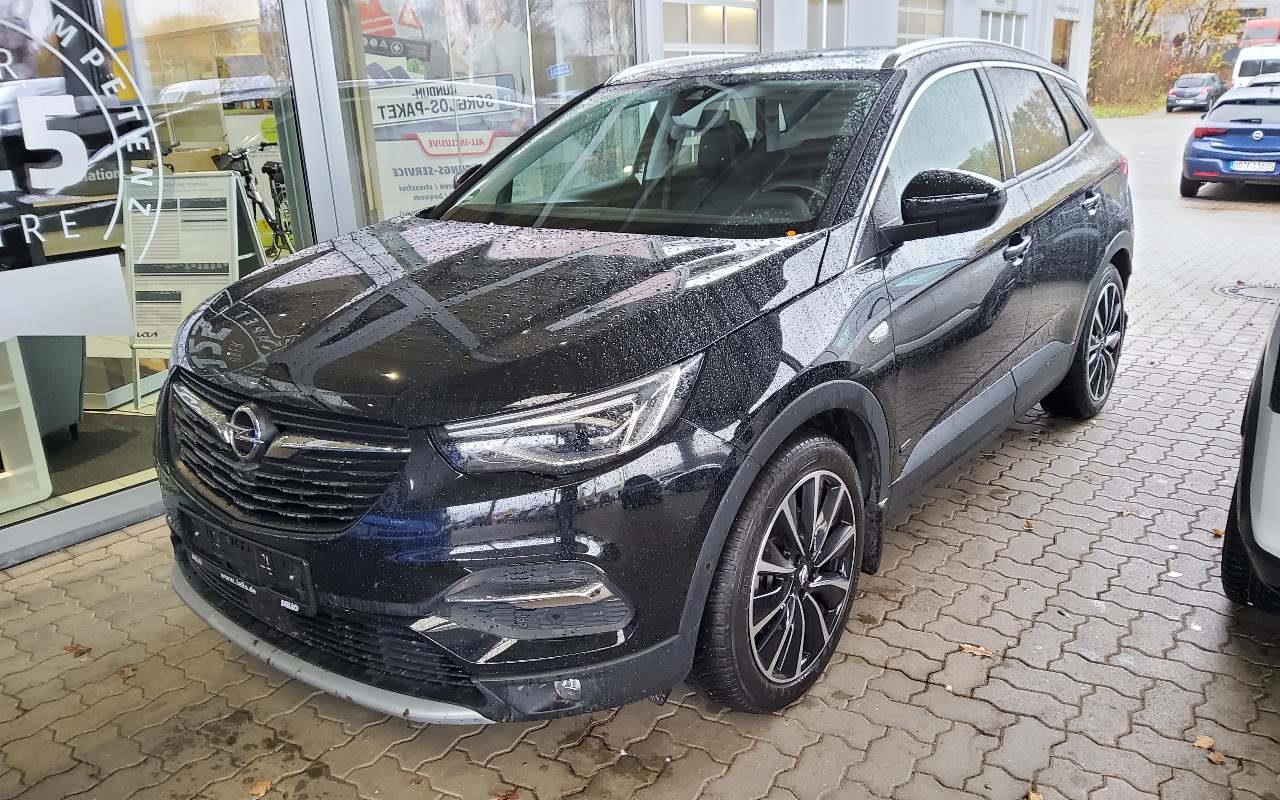 Opel Grandland 1.6 Ultimate - Hybrid - Automatic - 200 hp - 50.781 km