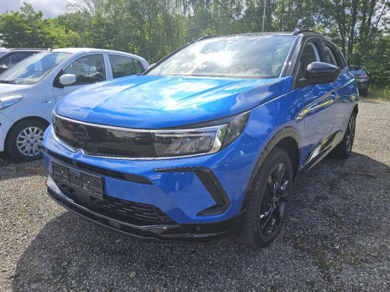 Opel Grandland 1.2 GS - Petrol - Automatic - 130 hp - 36.921 km