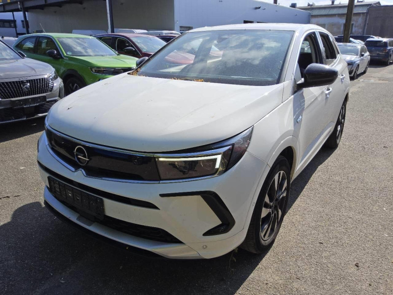 Opel Grandland 1.5 Elegance - Diesel - Automatic - 130 hp - 66.100 km