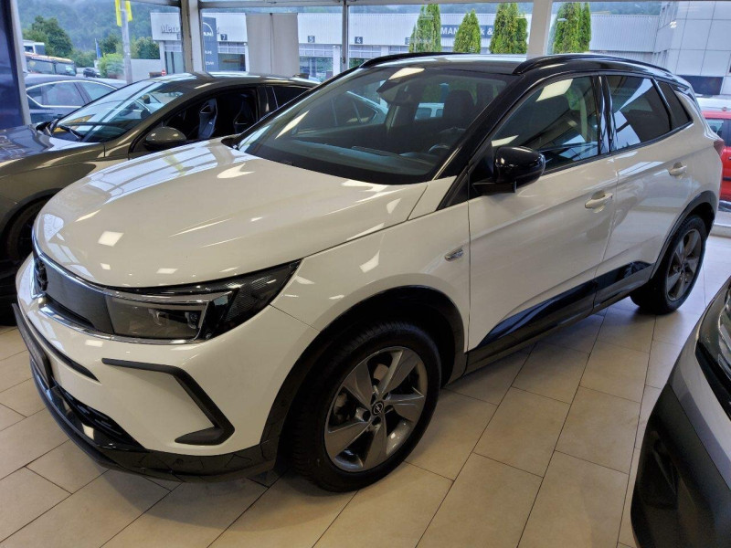 Opel Grandland 1.5 GS Line - Diesel - Automatic - 130 hp - 31.696 km