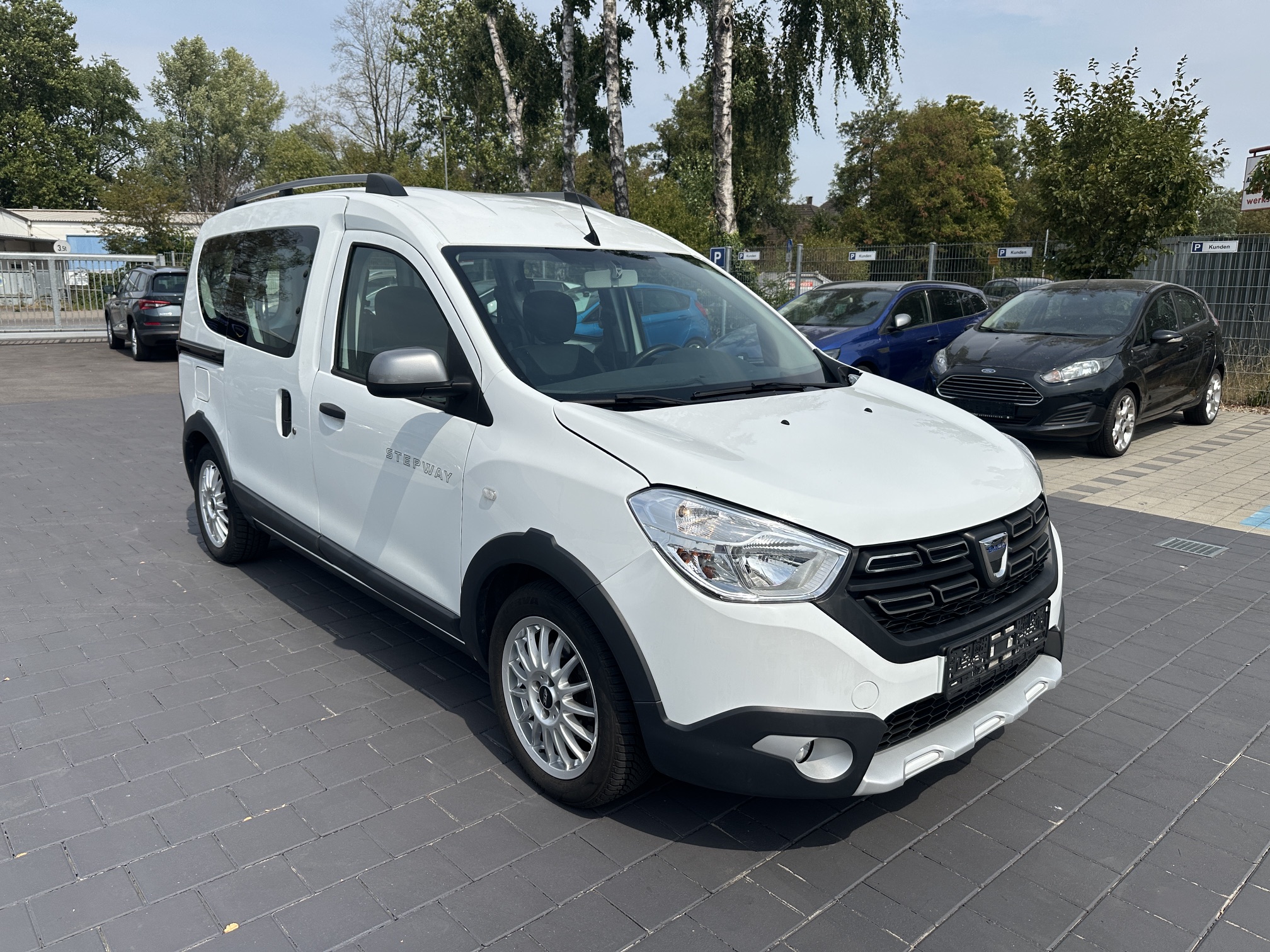 Dacia Dokker 1.3 TCe Stepway - Petrol - Manual - 131 hp - 86.200 km