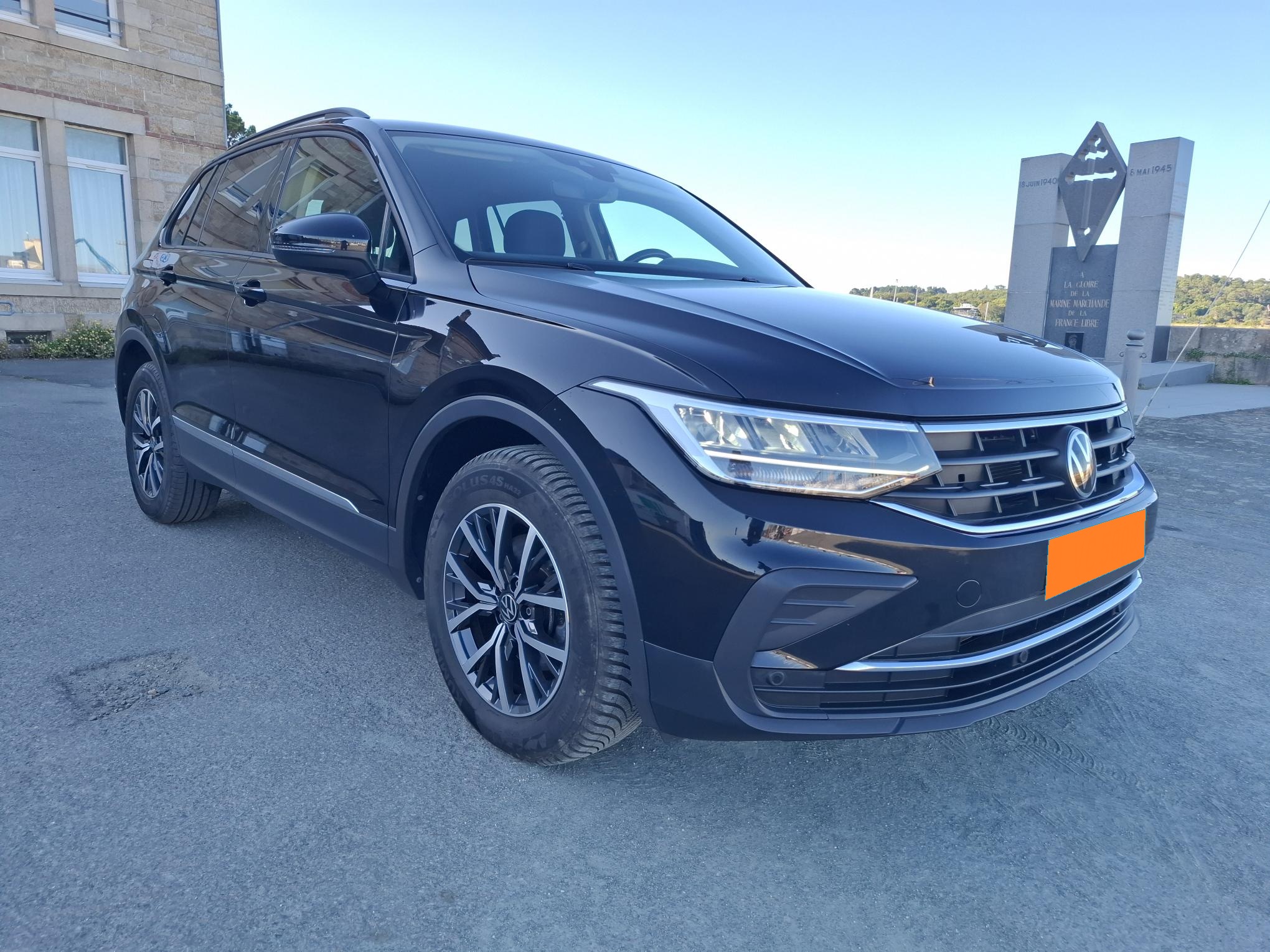 Volkswagen Tiguan 2.0 TDI Life - Diesel - Automatic - 150 hp - 72.304 km
