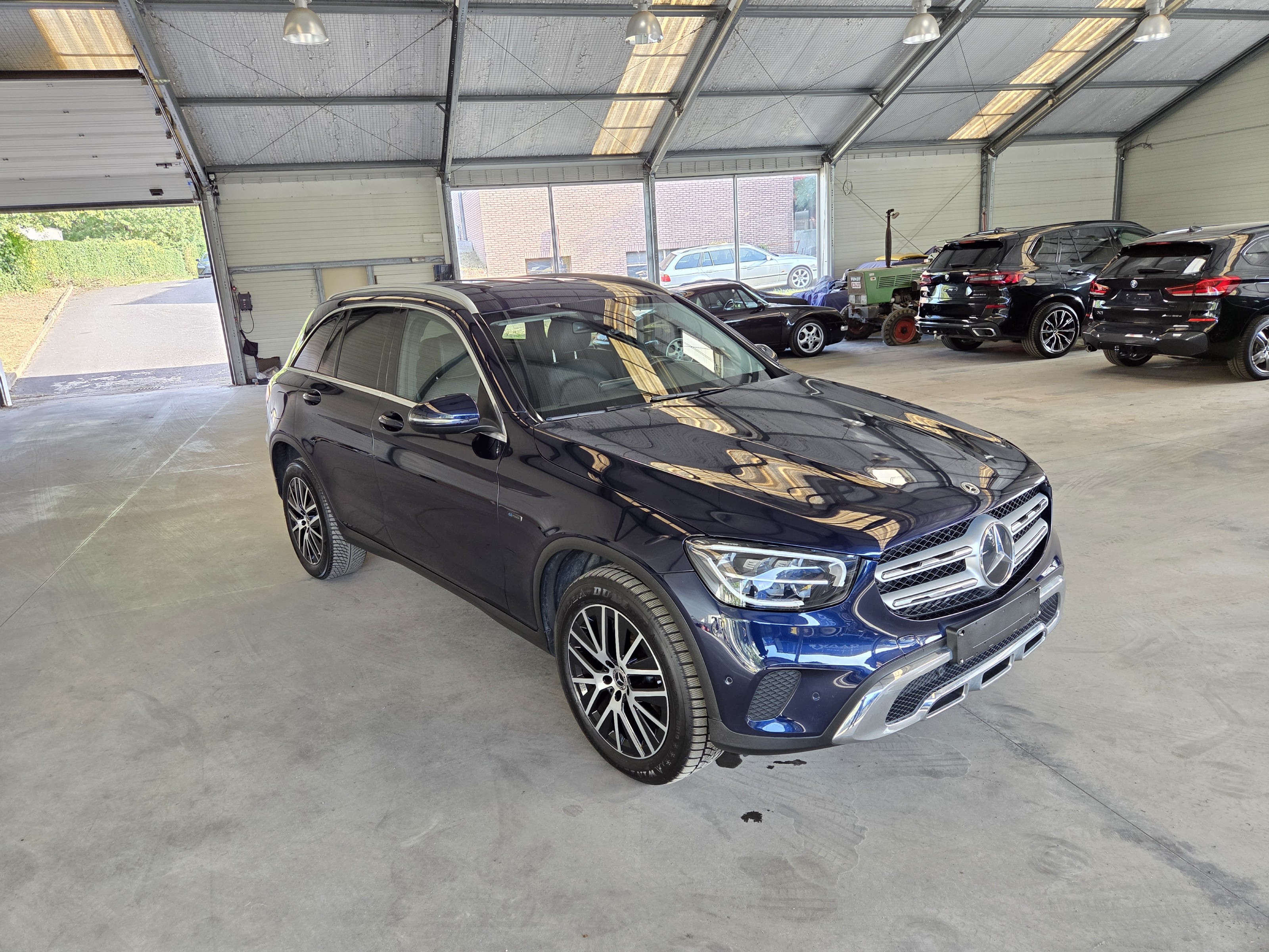Mercedes-Benz GLC 300de Luxury - 4-Matic - Hybrid - Automatic - 194 hp - 80.916 km