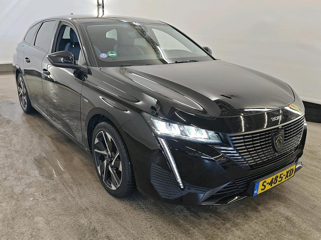 Peugeot 308 SW 1.6 Allure Pack - Hybrid - Automatic - 150 hp - 99.457 km