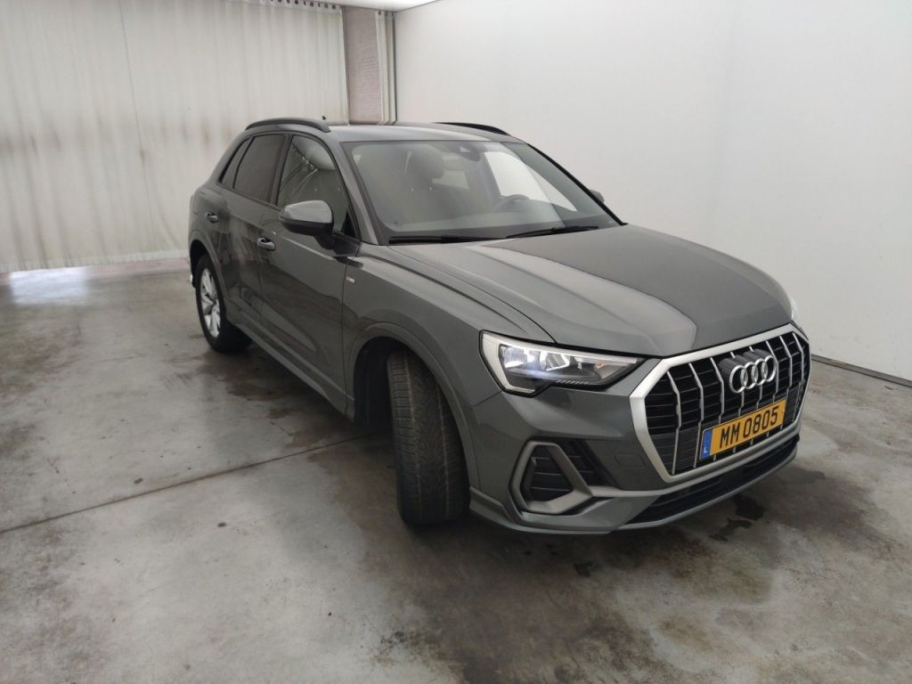 Audi Q3 45 TFSIe S Line - Hybrid - Automatic - 150 hp - 50.083 km
