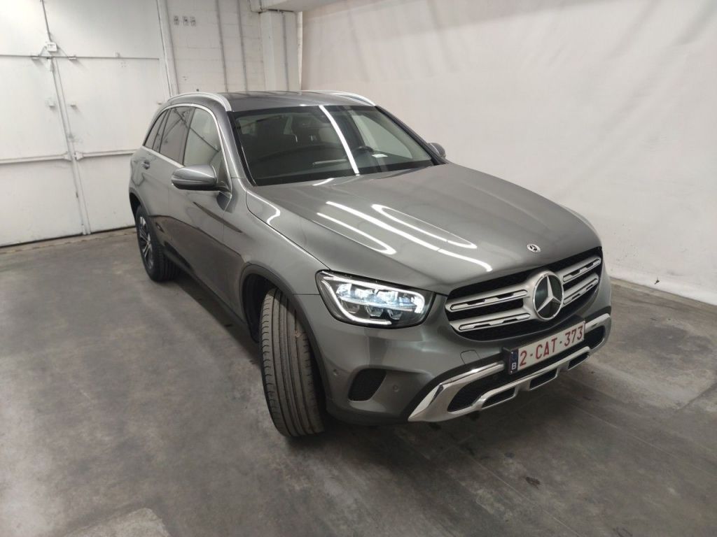 Mercedes-Benz GLC 300de - Diesel - Automatic - 194 hp - 143.737 km