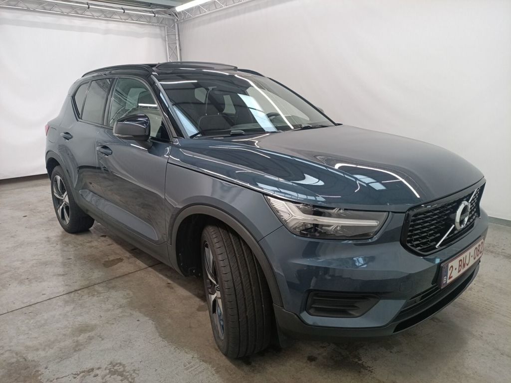 Volvo XC40 1.5 T4 Plus Dark - Hybrid - Automatic - 129 hp - 95.233 km