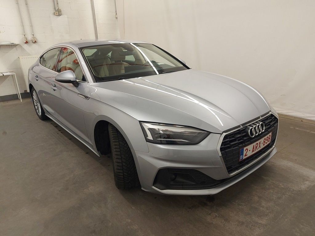 Audi A5 Sportback 30 TDI Attraction - Diesel - Automatic - 136 hp - 134.560 km