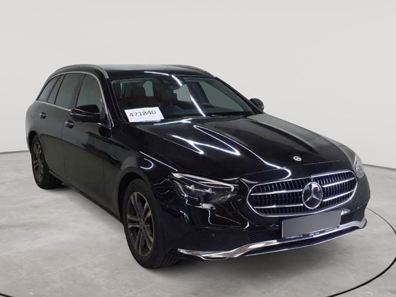 Mercedes-Benz E 300d Avantgarde - 4-Matic - Diesel - Automatic - 265 hp - 124.416 km