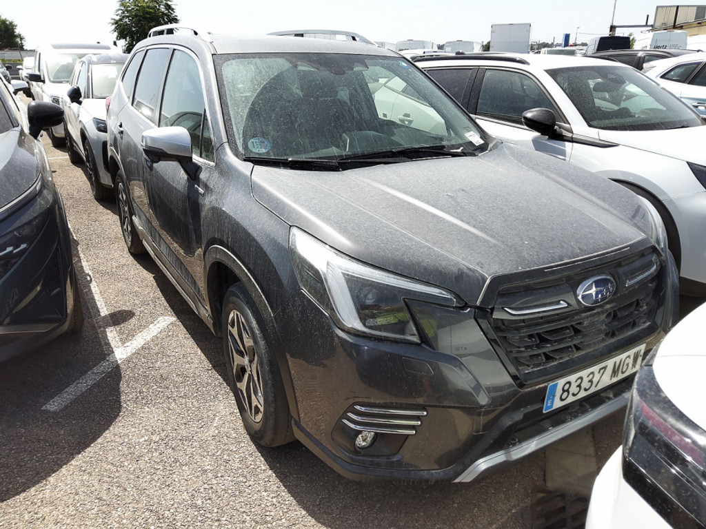 Subaru Forester 2.0i Premium - Petrol - Automatic - 150 hp - 52.336 km