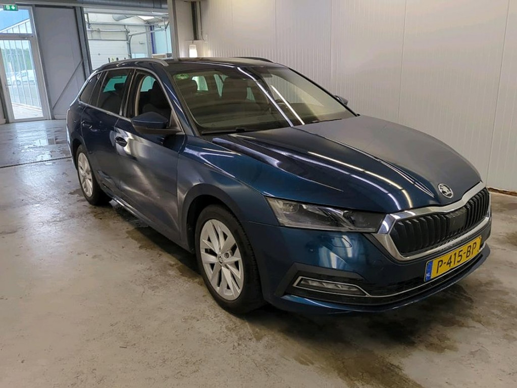 Skoda Octavia Combi 1.0 TSI Edition Plus - Petrol - Automatic - 110 hp - 149.595 km
