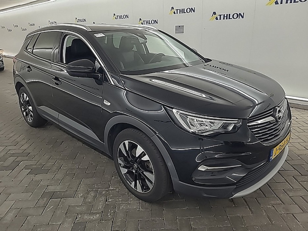 Opel Grandland 1.2 Business Executive - Petrol - Manual - 131 hp - 126.625 km