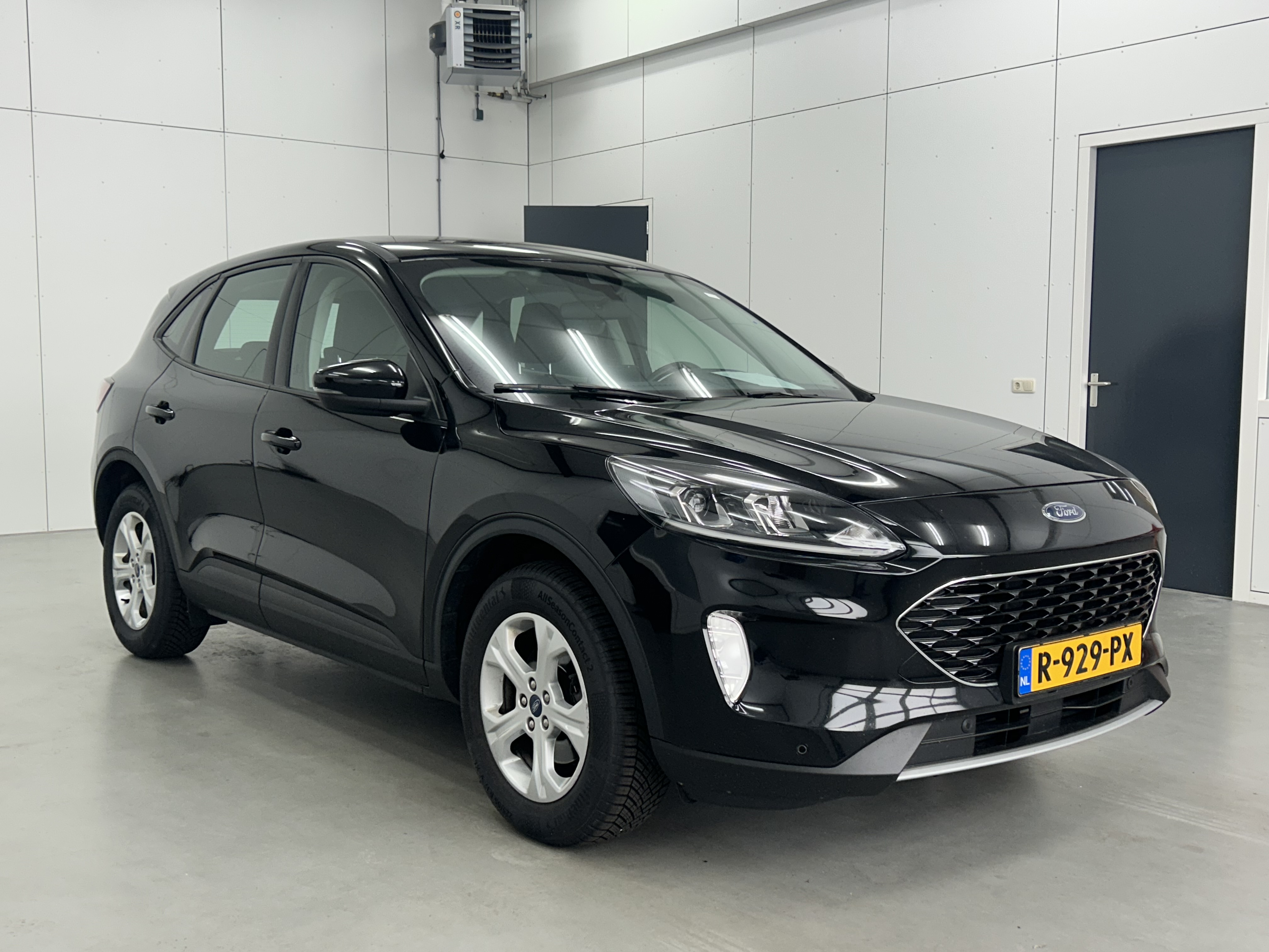 Ford Kuga 1.5 EcoBoost Titanium - Petrol - Manual - 150 hp - 155.241 km