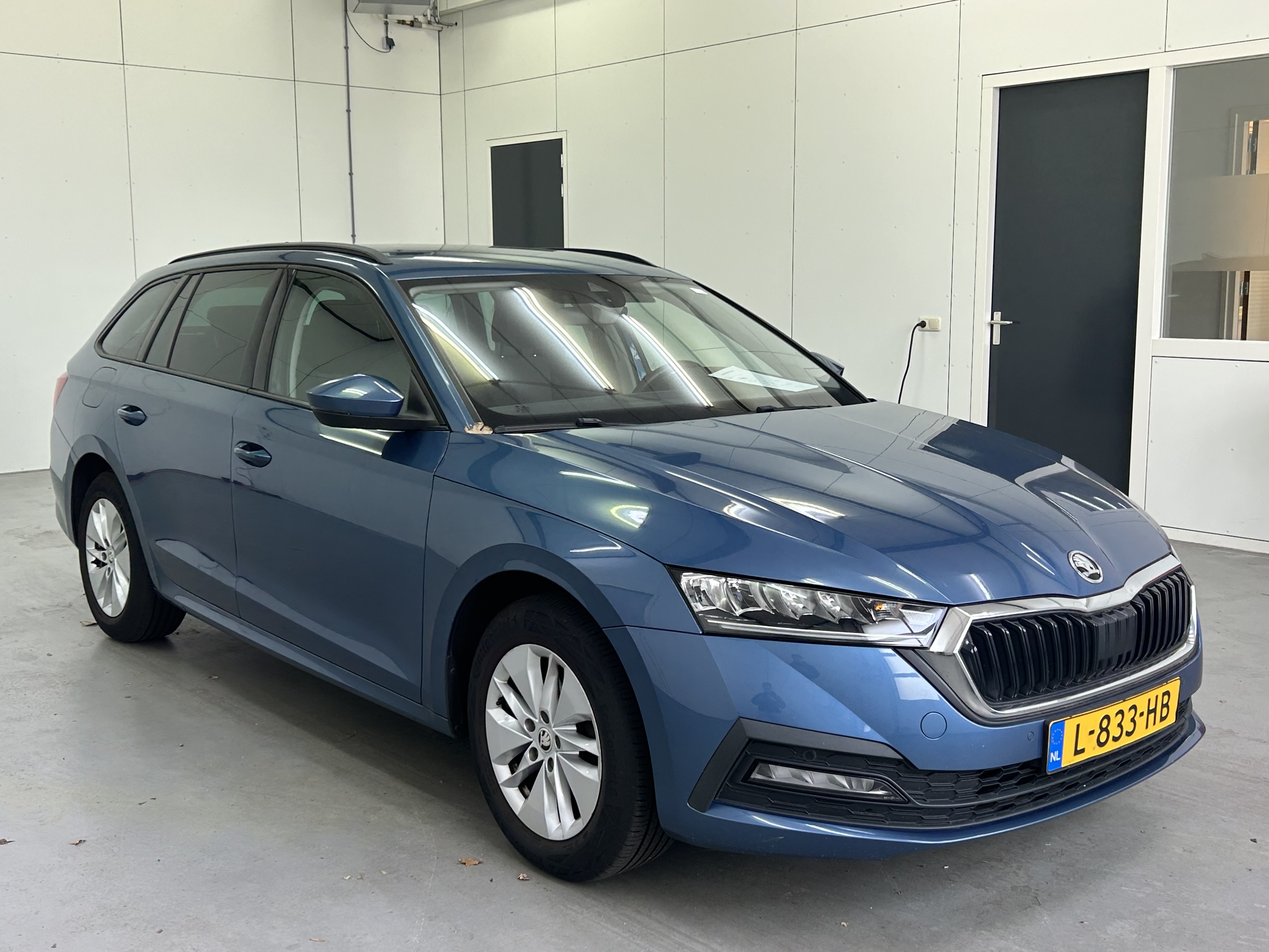 Skoda Octavia Combi 1.5 TSI Business - Hybrid - Automatic - 150 hp - 166.984 km