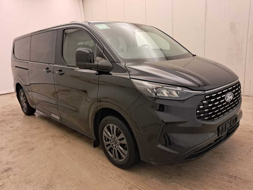 Ford Tourneo Custom L2H1 2.0 Titanium - Diesel - Automatic - 136 hp - 53.236 km