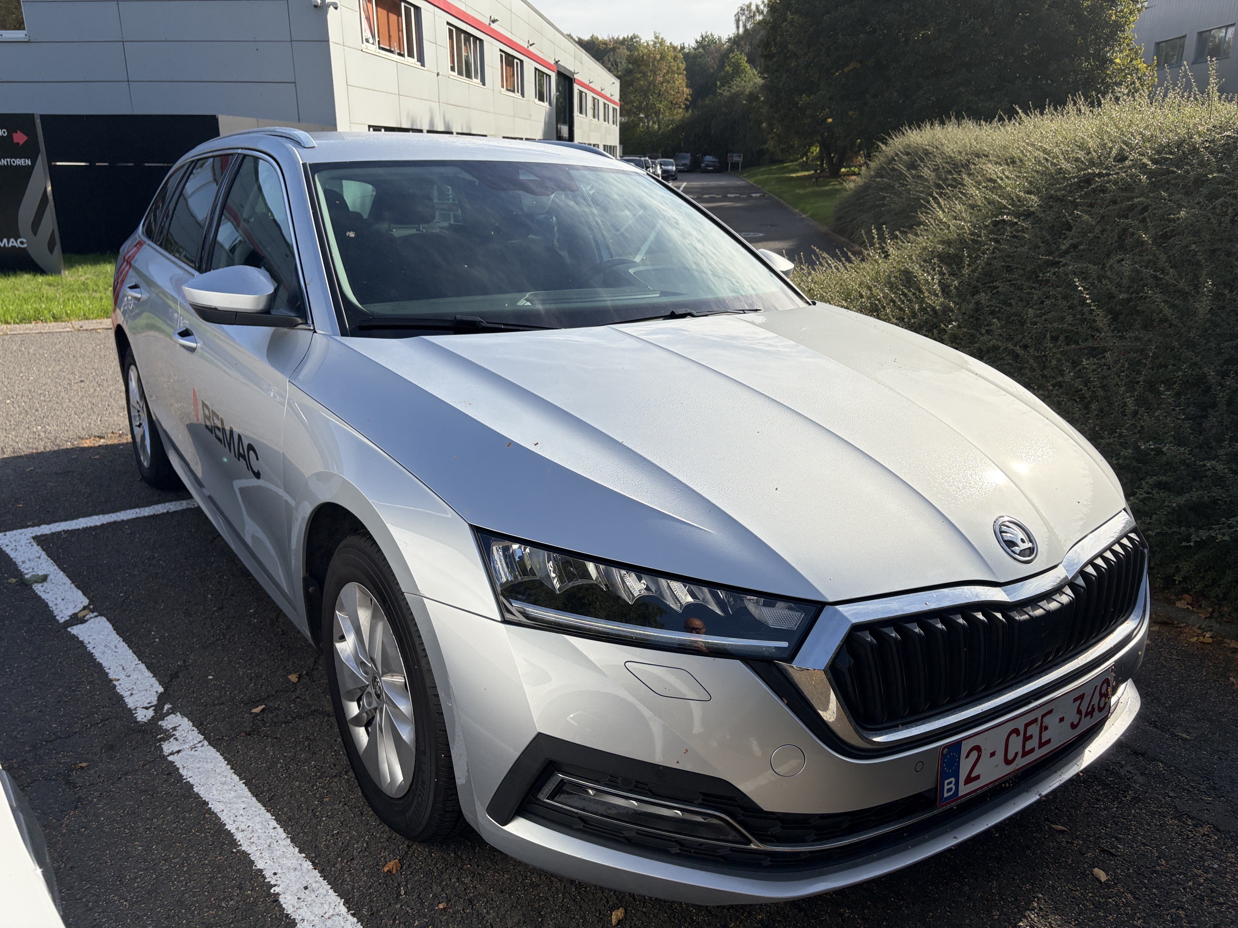 Skoda Octavia Combi 2.0 TDI Ambition - Diesel - Automatic - 115 hp - 188.773 km