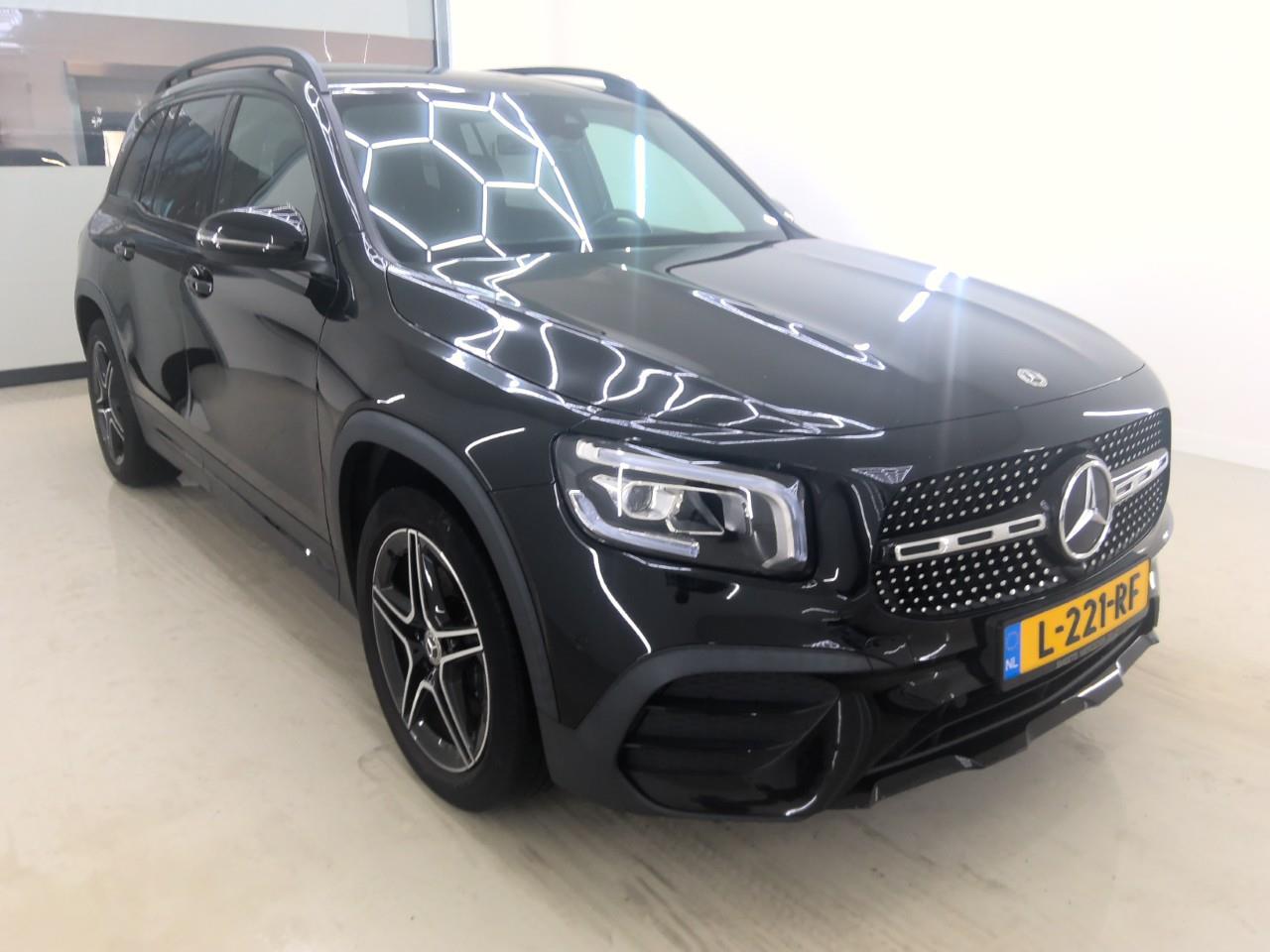 Mercedes-Benz GLB 180 Business Solution AMG