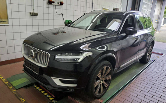 Volvo XC90 B5 Ultimate Bright - AWD - Diesel - Automatic - 235 hp - 69.908 km