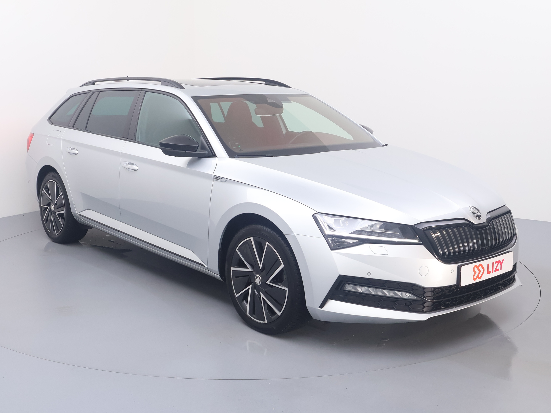 Skoda Superb Combi 1.4 TSI Sportline - Hybrid - Automatic - 157 hp - 94.474 km