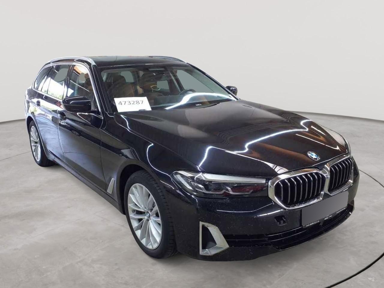 BMW 5 Series Touring 520d Luxury - Diesel - Automatic - 190 hp - 133.522 km