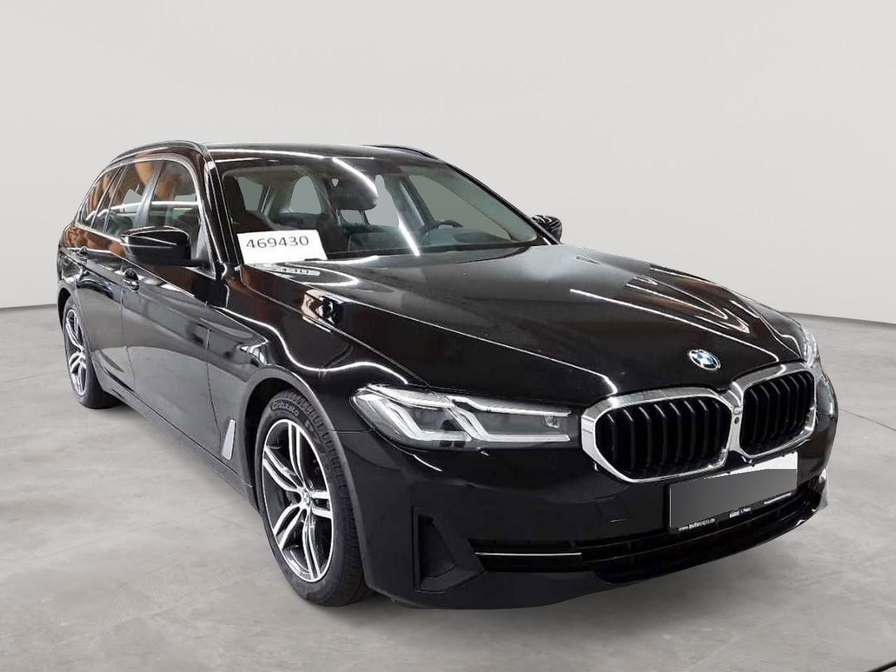 BMW 5 Series Touring 530d - xDrive - Diesel - Automatic - 286 hp - 73.090 km
