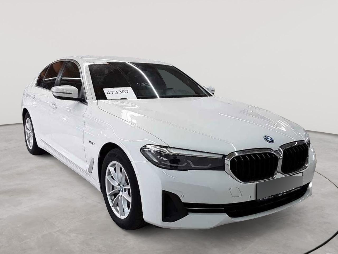 BMW 5 Series 520e - Hybrid - Automatic - 163 hp - 137.673 km