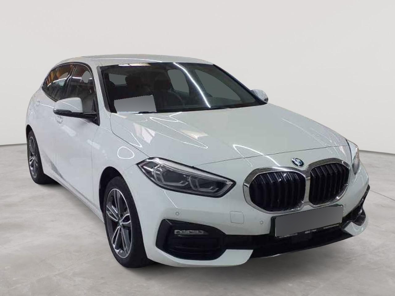 BMW 1 Series 120d Sport Line - xDrive - Diesel - Automatic - 190 hp - 120.000 km