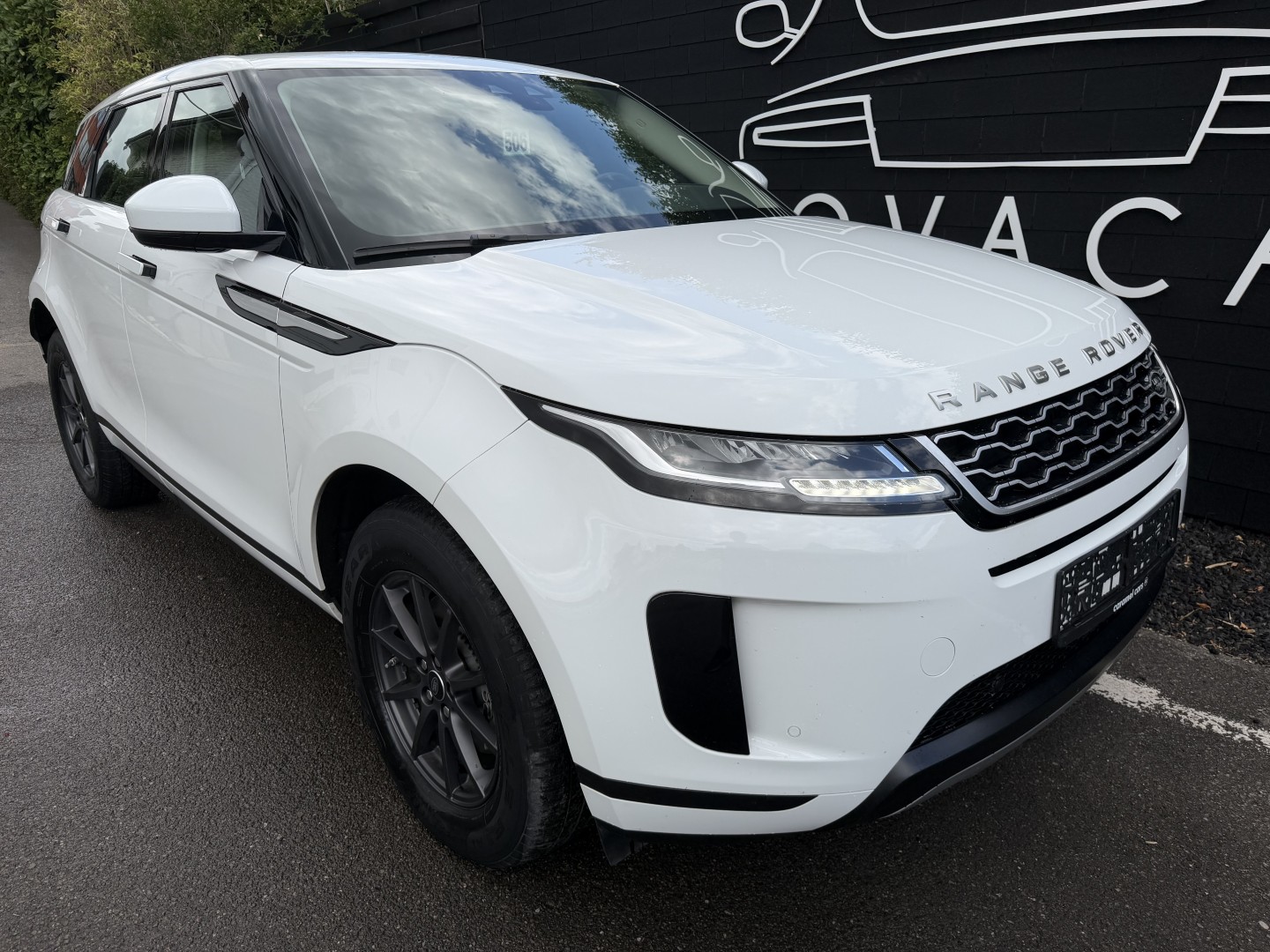 Land Rover Range Rover Evoque 2.0 eD4 - Diesel - Manual - 149 hp - 40.355 km