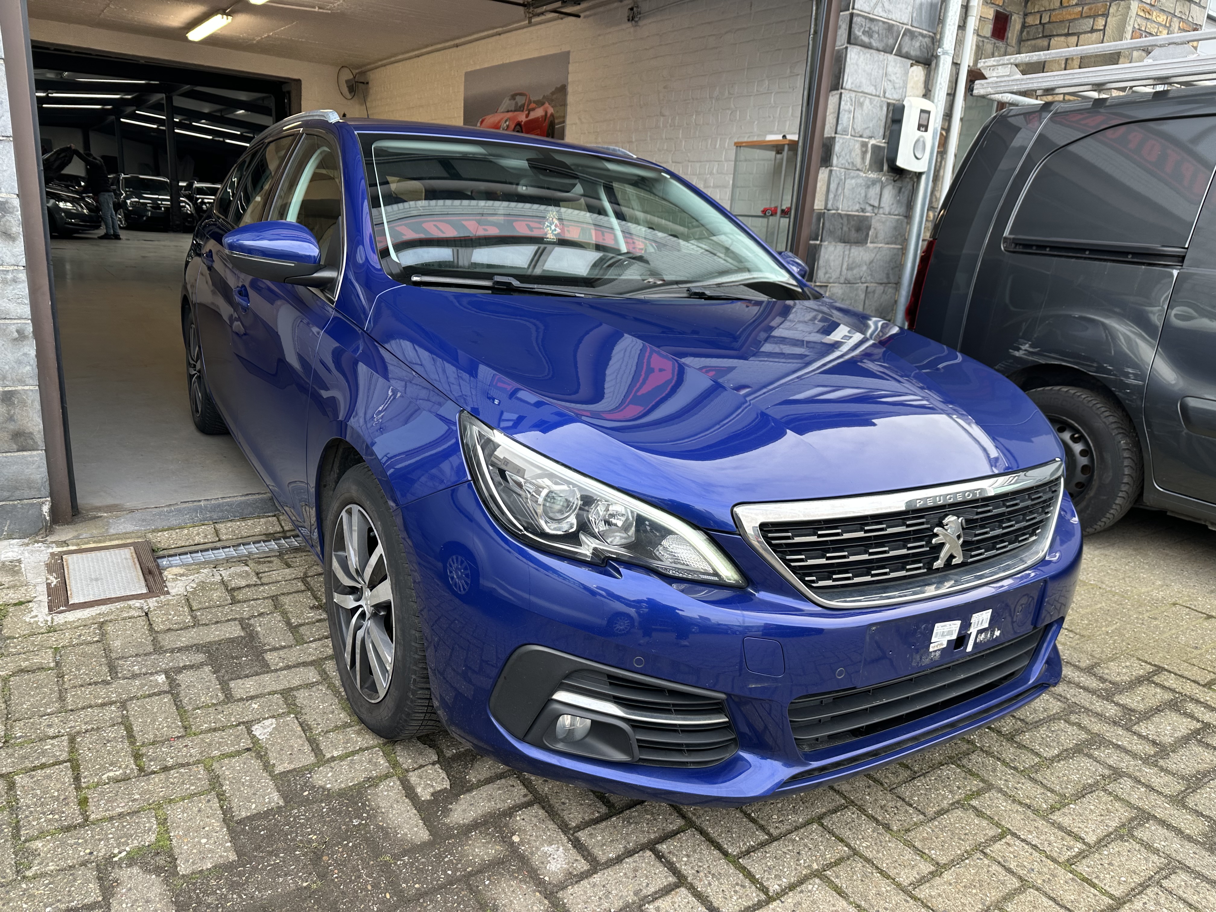 Peugeot 308 SW 1.5 Allure - Diesel - Manual - 130 hp - 152.094 km