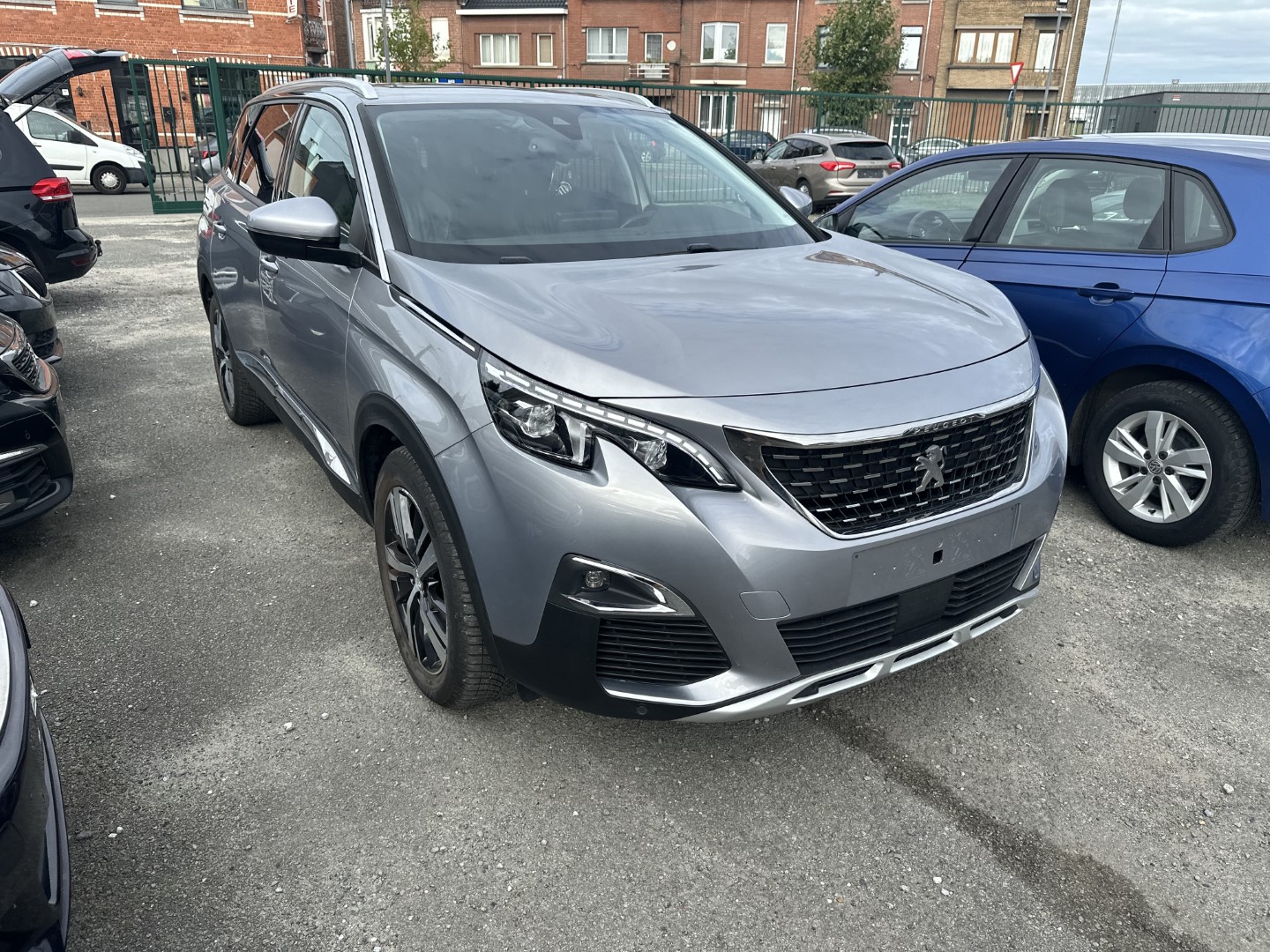 Peugeot 5008 1.5 HDI Allure - Diesel - Automatic - 130 hp - 190.491 km