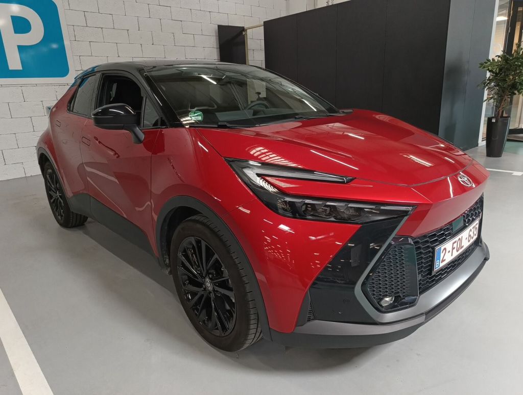 Toyota C-HR 2.0 GR Sport - Hybrid - Automatic - 151 hp - 17.156 km