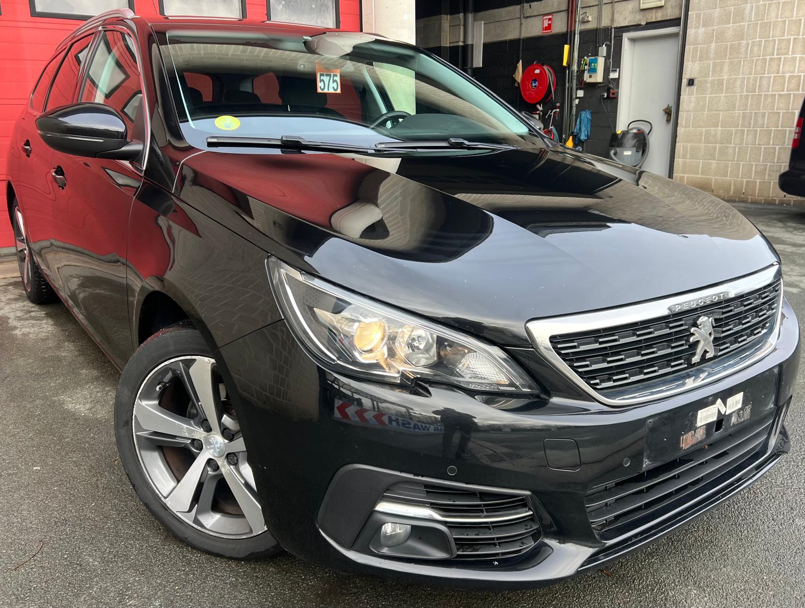 Peugeot 308 SW 1.5 Allure - Diesel - Automatic - 130 hp - 104.246 km
