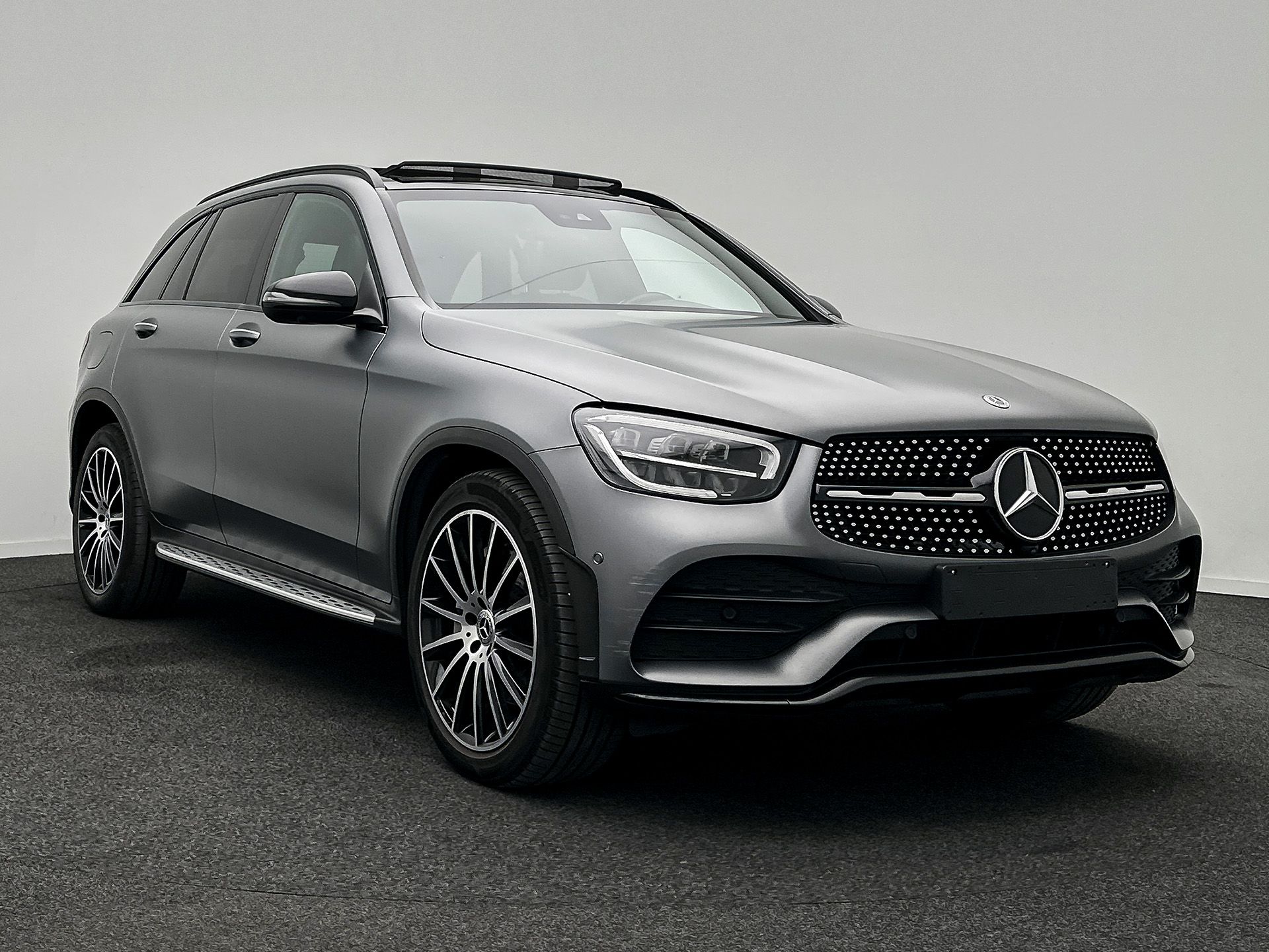 Mercedes-Benz GLC 220d AMG Line - 4-Matic - Diesel - Automatic - 194 hp - 169.490 km